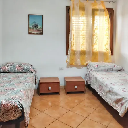 Beachside Retreat: 3-bedroom With Pool And Wi-fi Cardedu